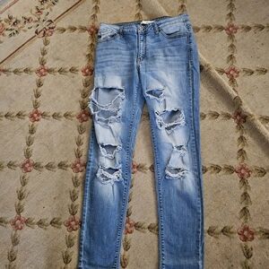KanCan Distressed Jeans Sz 30